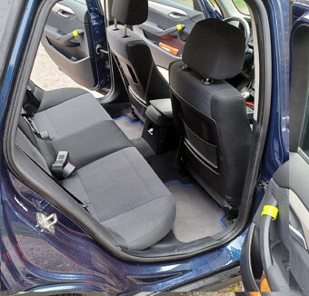 BMW X1 sDrive 18d - 12