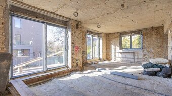 Je to bývanie v centre, či vila v prírodnom prostredí Bôriku - 12