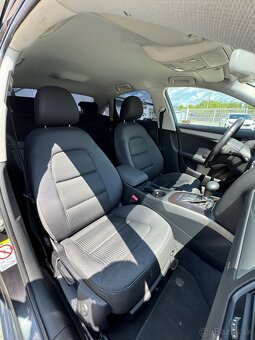 Audi A4 2.0TDI Multitronic - 12