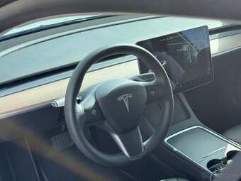 Tesla model 3 Long Range - 12