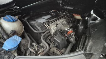 Volkswagen Passat B6 2,0TDI 103kw kód: BKP kombi - 12