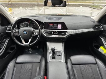 BMW Rad 3 Touring 320d xDrive A/T - 12