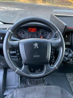 🚗 Peugeot Boxer 3.0 HDI 2015 - 12