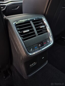SKODA OCTAVIA COMBI 2.0 TDI DSG STYLE PANO MATRIX WEBASTO - 12