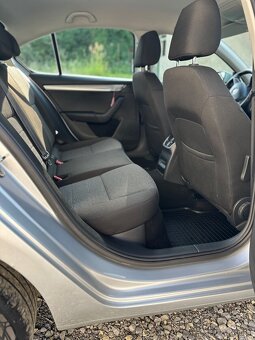 Škoda Octavia 1.6TDi 77kw - 12