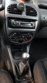 Peugeot 206 SW 2.0 hdi - 12