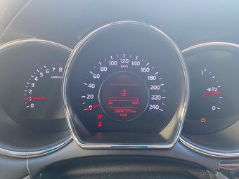Kia Ceed,Gold,03/14,1.4 CVVT,73kw,100k,6st.manuál, benzín - 12