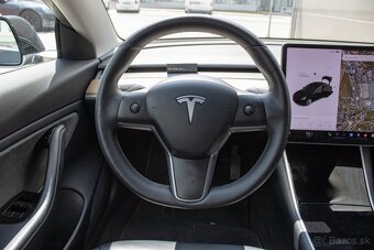 Tesla Model 3 Long Range Dual Motor - 12