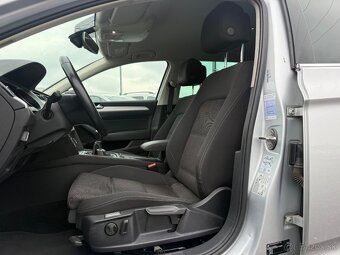 Volkswagen Passat Variant 2.0 TDI 190k BMT Highline - 12
