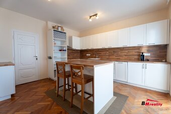 Podnikanie aj bývanie na jednom mieste – objekt + dom - 12