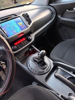 Predám KIA SPORTAGE - 12