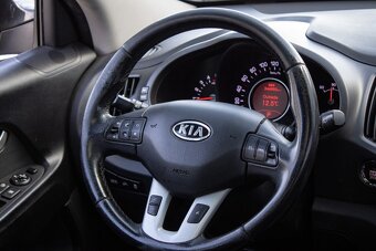 Kia Sportage 2.0 CRDi 4WD - 12