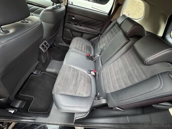 MITSUBISHI OUTLANDER, 2.4 PHEH PLUG-IN HYBRID, 4WD - 12