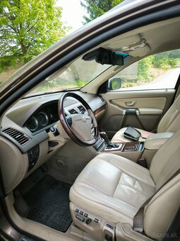 Predám Volvo XC90 EXECUTIVE - 12