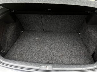 Volkswagen Golf 1.9 TDI Comfortline - 12