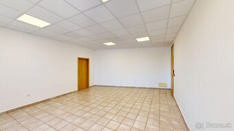 PINK Reality Prenájom kancelárie – 36 m², moderné priestory  - 12