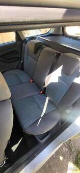 Ford focus combi 1.6 benzin 74 kW - 12