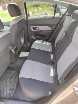 Chevrolet Cruze 2011, 2.0 TDi, 120 kw - 12