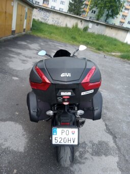 SUZUKI GSX-S 1000 - 12