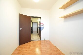 PRENÁJOM, 3-izbový byt, Poprad, Ul. Tajovského - 12