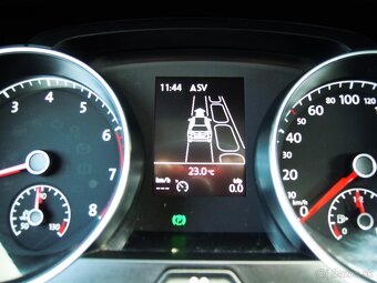 Volkswagen Golf, 1.4TSi HIGHLINE-SERVIS-BRZDY - 12