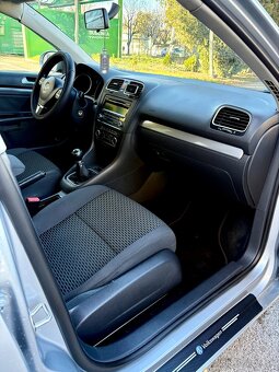 Volkswagen Golf - 12