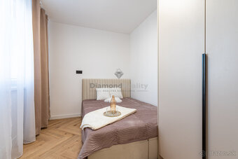 NA PREDAJ ZREKONŠTRUOVANÝ 3-IZBOVÝ BYT NA ULICI VÝSTAVBY, KO - 12