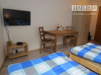 Na predaj ubytovanie pre turistov v Sklený Tepliciach. - 12