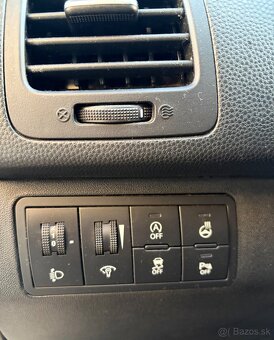 Hyundai IX20 2016 - 12