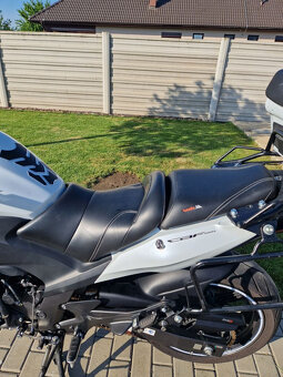 CBF1000F - 12