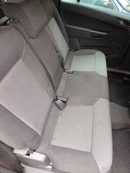 Opel Zafira 7 miestne - 12