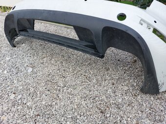 VW Touareg 2011- - 12