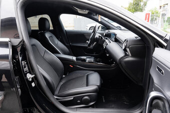 Mercedes-Benz CLA Kupé 180 d A/T - 12
