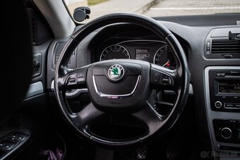 Škoda Octavia Combi 2.0 TDI Elegance, Po servise, nelakované - 12
