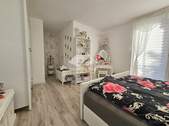 DREVODOM S POZEMKOM - ŤAHANOVCE - 12