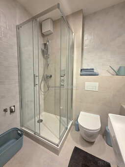 NA PREDAJ PEKNÝ 1 - IZBOVÝ BYT NA ULICI KRIVÁ, KOŠICE - JUH - 12