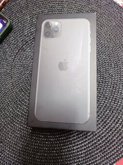 Iphone 11 Pro Max(512 GB) - 12