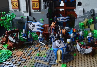 Predám Vlajky a Plášte pre lego castle - 12