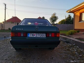 Predám Mercedes 190D W201 - 12
