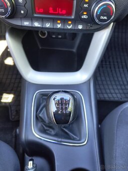Kia Ceed SW 1.6 GDI EX/Gold, SK pôvod - 12