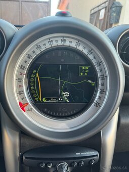 Mini Cooper Countryman 1.6 - 12