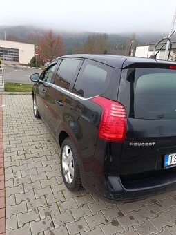 Peugeot 5008 - 12