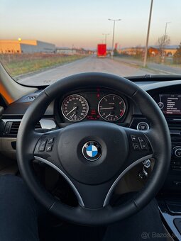 BMW 320d E91 LCI AT - 12