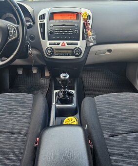 KIA c´eed 1.6 CRDi combi  84kW - nafta - 12