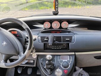 Peugeot 807 2.0 hdi 100kw - 12
