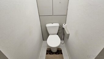 VIVAREAL  REZERVOVANÉ VEĽKÝ 1 izb. byt s balkónom, tehlový - 12