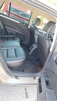 ŠKODA SUPERB COMBI 2.0 TDI - 12