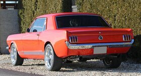1965 FORD MUSTANG V8 SHOW CAR - 12