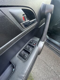 Honda CRV 2.2 i-dtec 110kW - 4x4 SUV - 12