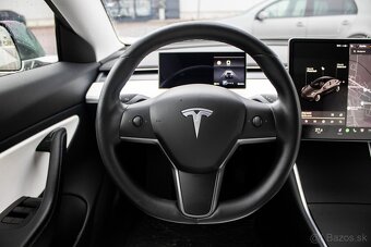 Tesla Model 3 Long Range AWD, 350kW (2019) - 12